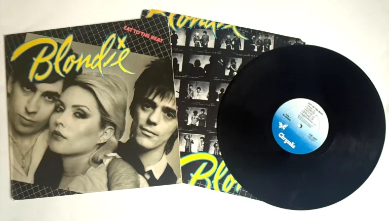 Blondie Eat To The Beat Vinyl LP Chrysalis CHE-1225 1979 w/ Inner Sleeve