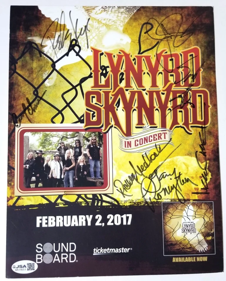 LYNYRD SKYNYRD band SIGNED Concert Photo JSA LOA Medlocke Van Zant Rossington +