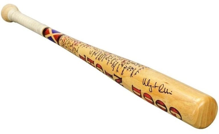 Margot Robbie Signed Auto Harley Quinn Prop Baseball Bat Celebrity Authentics GR