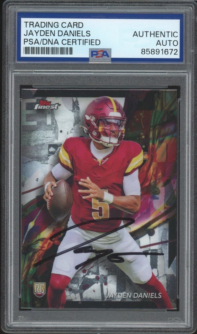 2024 Topps Finest #67 Jayden Daniels Signed Rookie Card PSA AUTO RC COMMANDERS