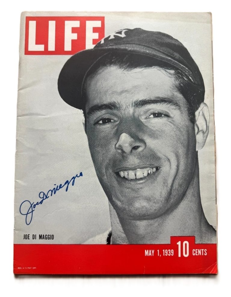 Joe DiMaggio Signed Auto Complete 1941 LIFE Magazine Newsstand Near Mint JSA