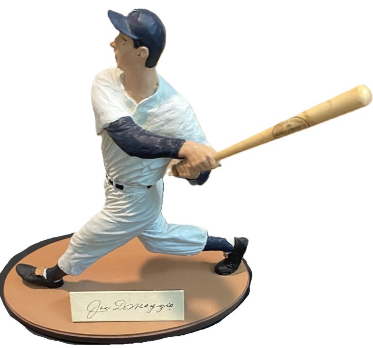 Joe DiMaggio Signed Auto 1989 Gartlan Yankee Clipper Statue LE Grad LOA