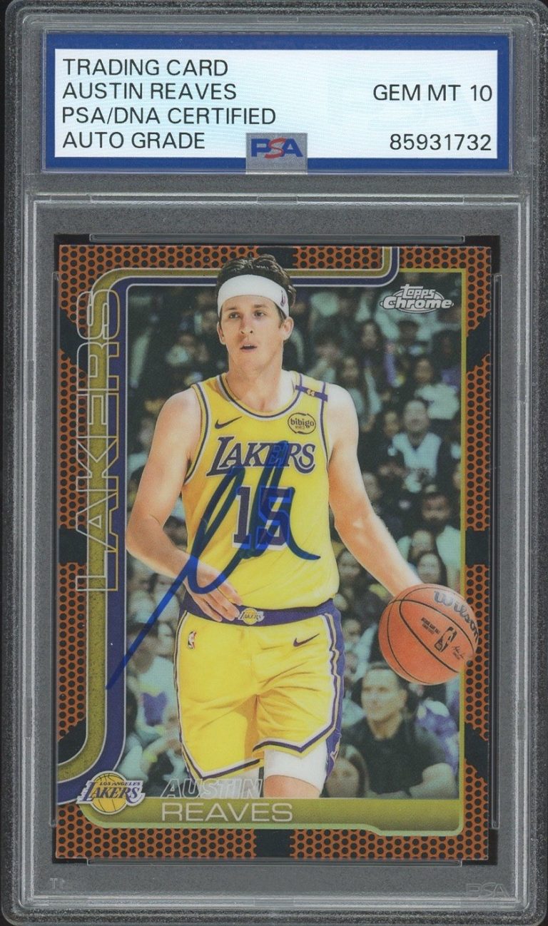 2025-26 Topps Chrome #126 Austin Reaves Signed Basketball Refractor PSA AUTO 10