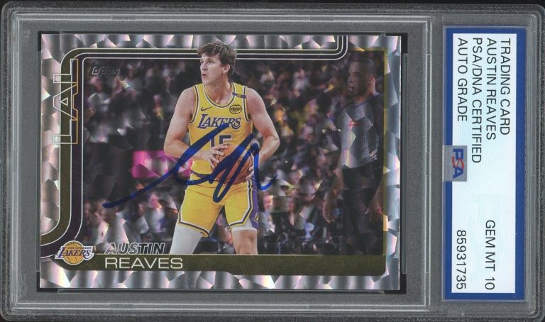 2025 Topps Flagship #151 Austin Reaves Crackerboard Foil Card PSA AUTO 10 LAKERS