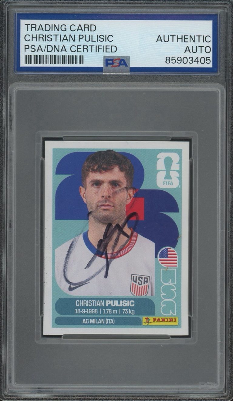 2026 Panini FIFA World Cup #USA16 Christian Pulisic Signed Card PSA AUTO USMNT
