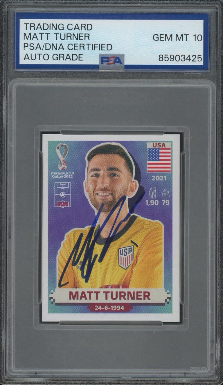 2022 Panini FIFA World Cup #USA3 Matt Turner Signed Card PSA AUTO 10 USMNT USA