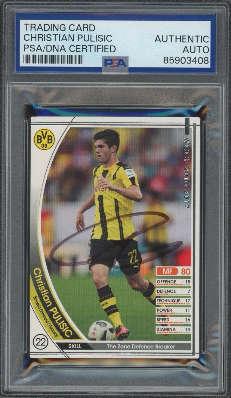 2016-17 Panini WCCF #A035 Christian Pulisic Version 2.0 Rookie Card PSA AUTO RC