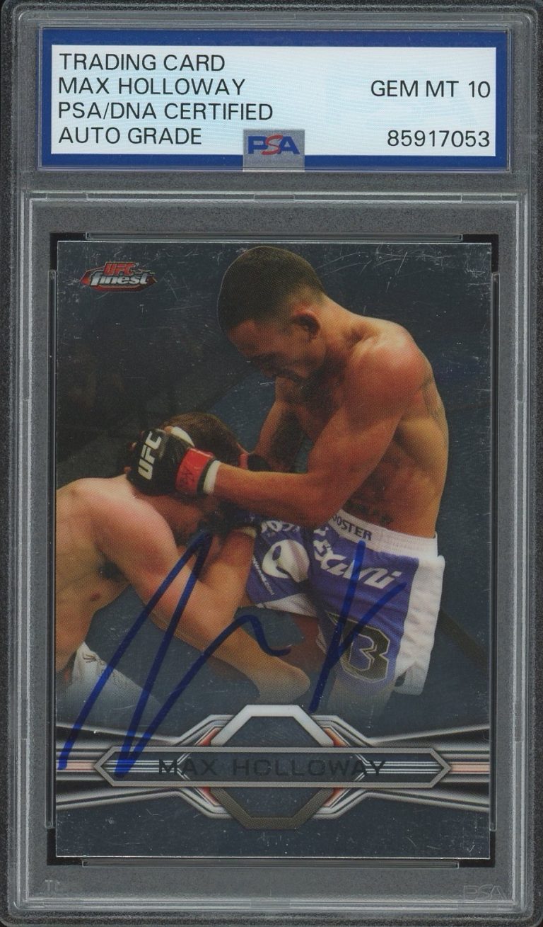 2013 Topps Finest UFC #62 Max Holloway Signed Rookie Card PSA/DNA AUTO 10 RC