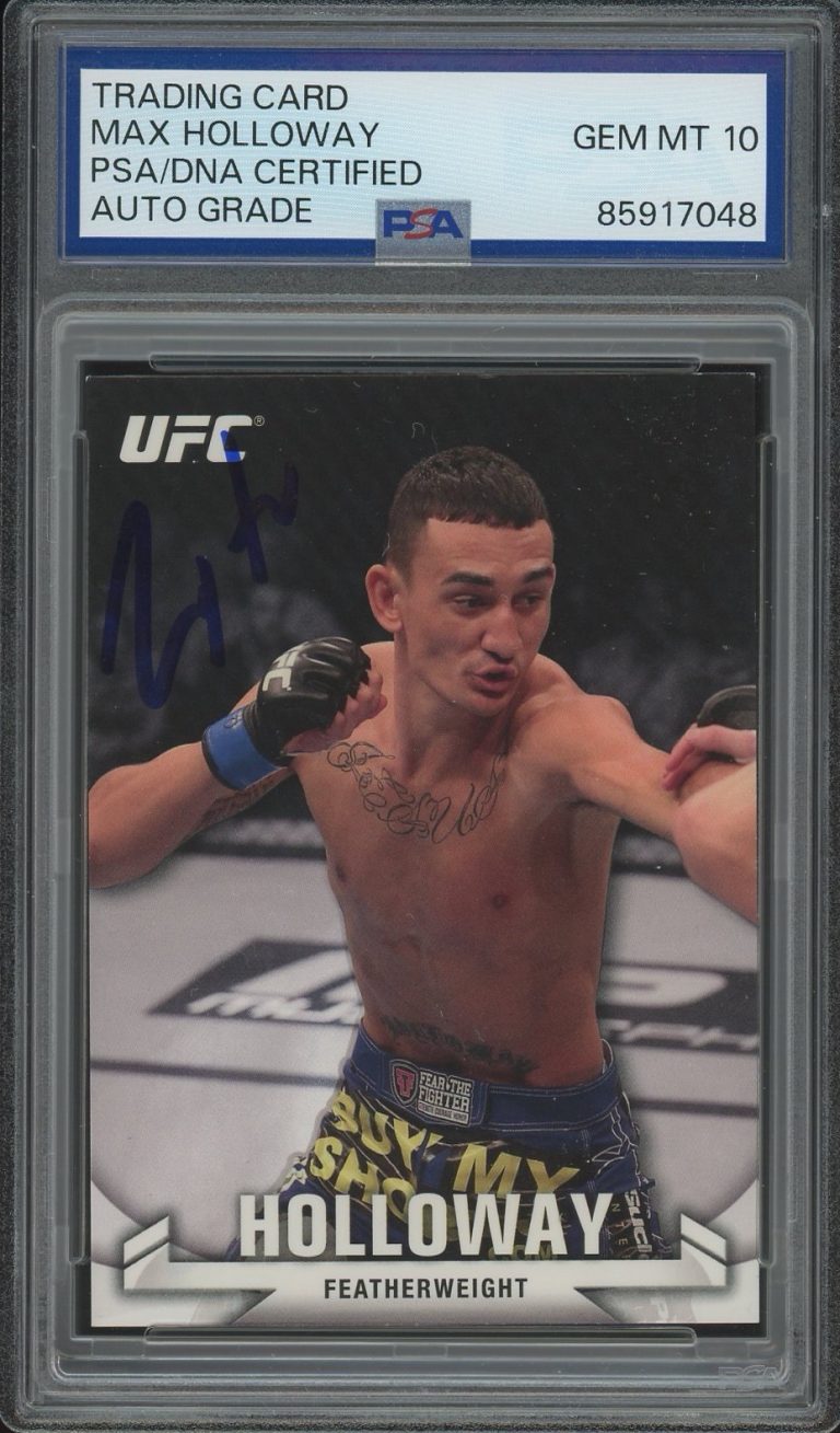 2013 Topps UFC Knockout #42 Max Holloway Signed Rookie Card PSA/DNA AUTO 10 RC