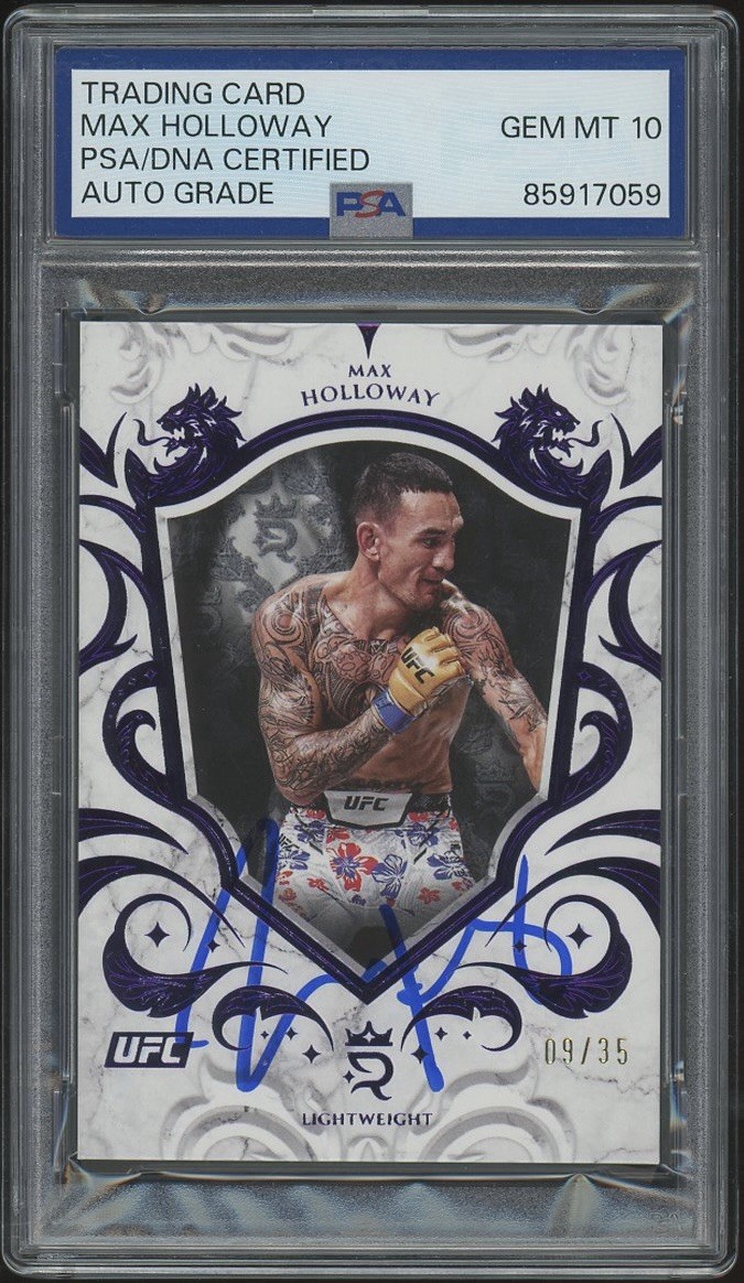 2025 Topps Royalty UFC #30 Max Holloway Signed Purple Card /35 PSA/DNA AUTO 10