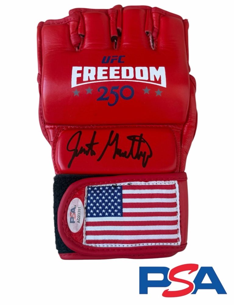 Justin Gaethje Signed 2026 UFC Freedom 250 Fight Glove PSA AUTO USA WHITE HOUSE