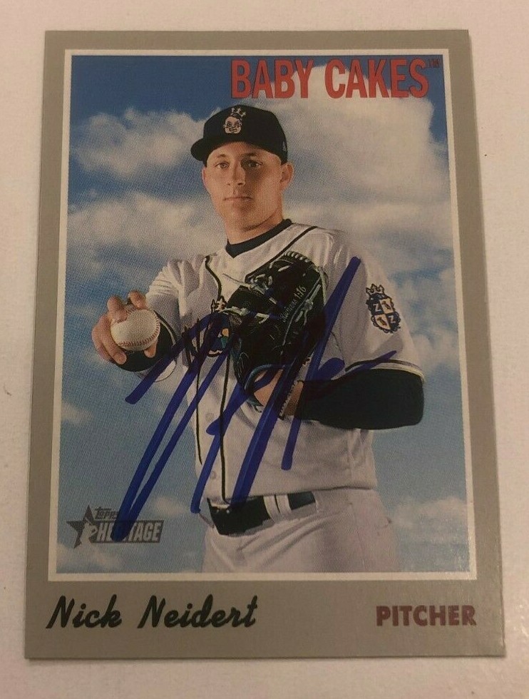 NICK NEIDERT SIGNED 2019 TOPPS HERITAGE MINORS PROSPECT ROOKIE CARD AUTO