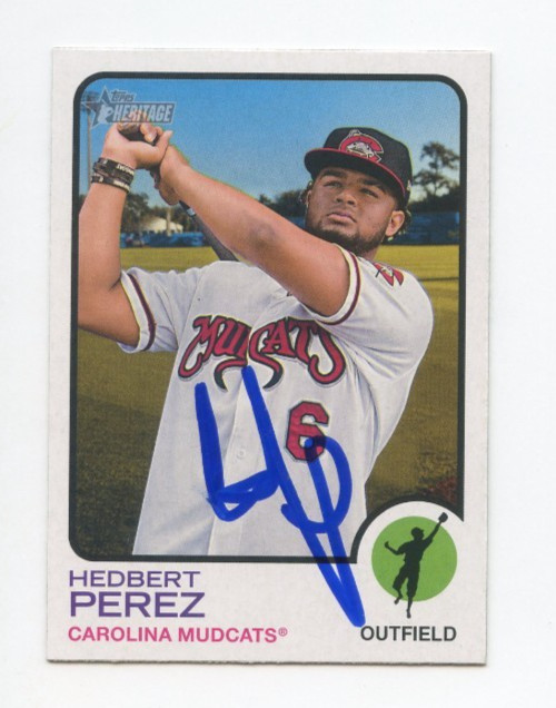 HEDBERT PEREZ SIGNED AUTOGRAPHED 2022 TOPPS HERITAGE MINORS CARD AUTO