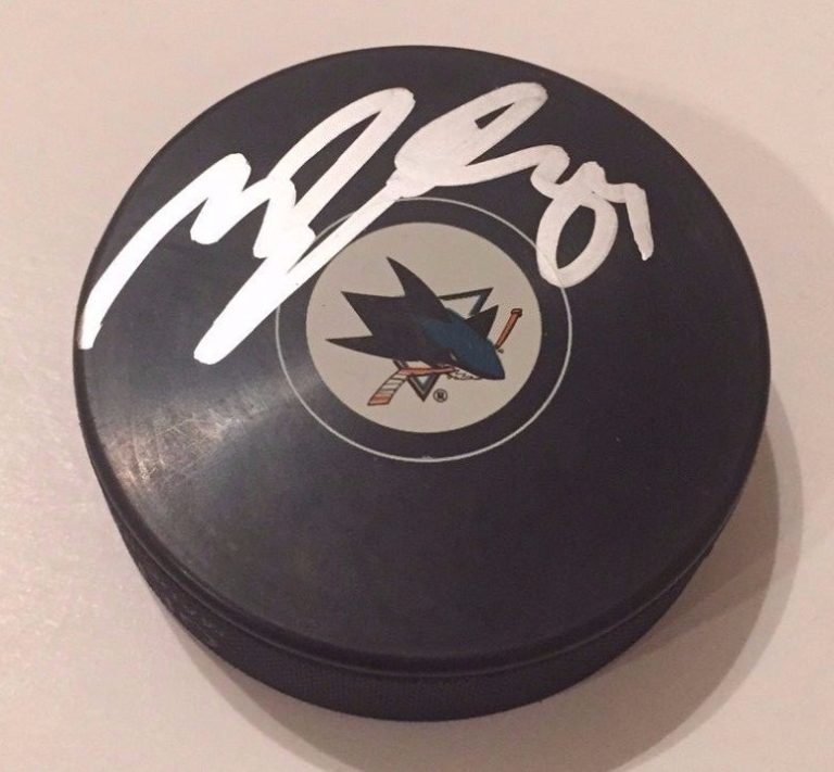 MIKKEL BOEDKER SIGNED SAN JOSE SHARKS HOCKEY PUCK W/CASE COA