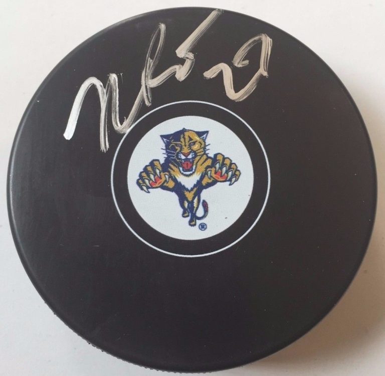 NICK BJUGSTAD SIGNED FLORIDA PANTHERS PUCK W/ CASE COA