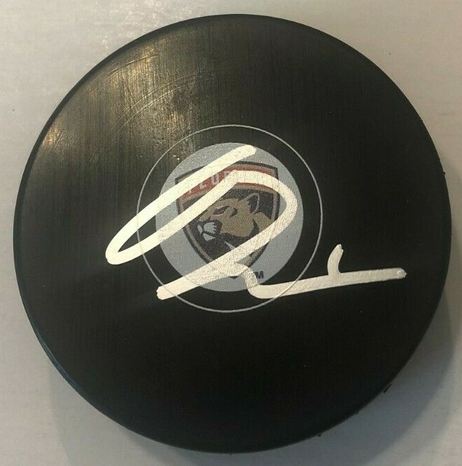 OLLI JUOLEVI SIGNED FLORIDA PANTHERS HOCKEY PUCK W/ CASE COA