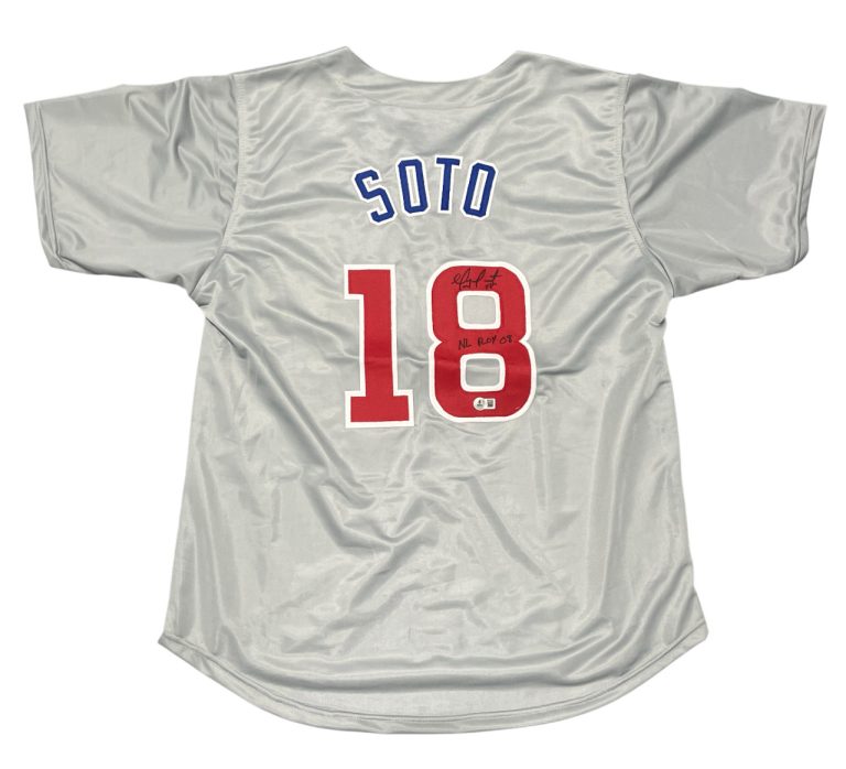 Geovany Soto Signed Chicago Cubs Custom Jersey w/ NL ROY 08 Beckett Wit BAS COA