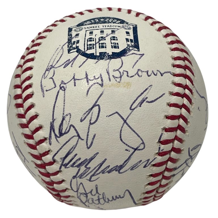 2008 New York Yankees Old Timers Day (24) Signed Final Season Baseball JSA COA