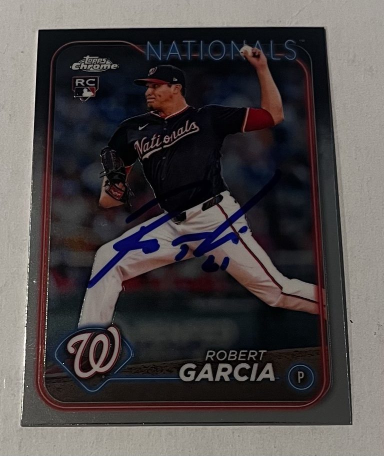ROBERT GARCIA SIGNED 2024 TOPPS CHROME BASEBALL CARD AUTO