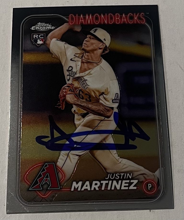 JUSTIN MARTINEZ SIGNED 2024 TOPPS CHROME BASEBALL CARD AUTO