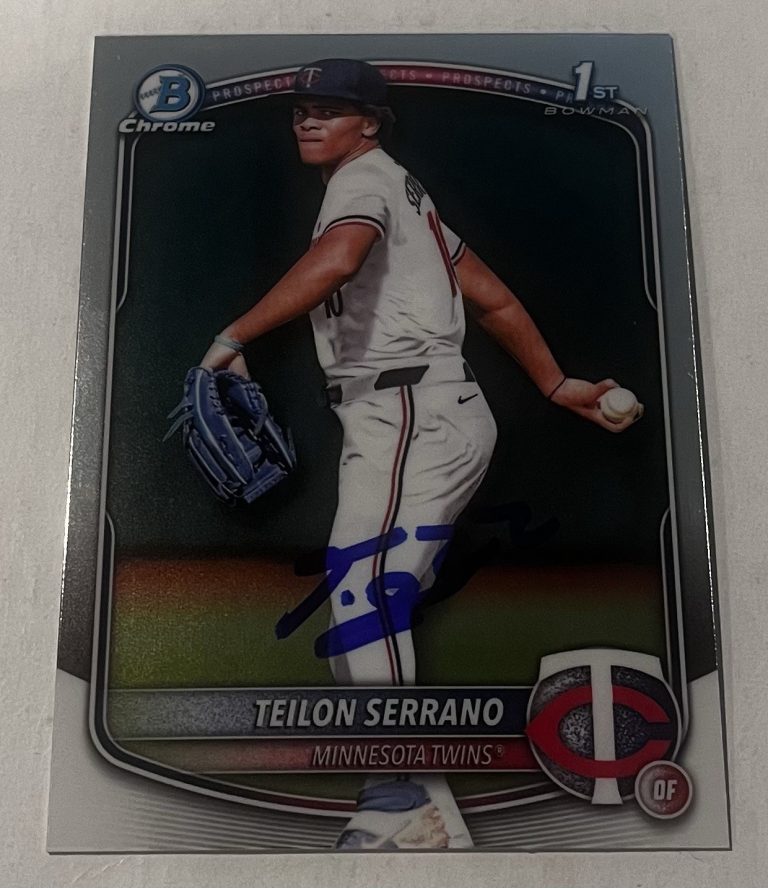 TEILON SERRANO SIGNED 2025 BOWMAN CHROME PROSPECT BASEBALL CARD AUTO