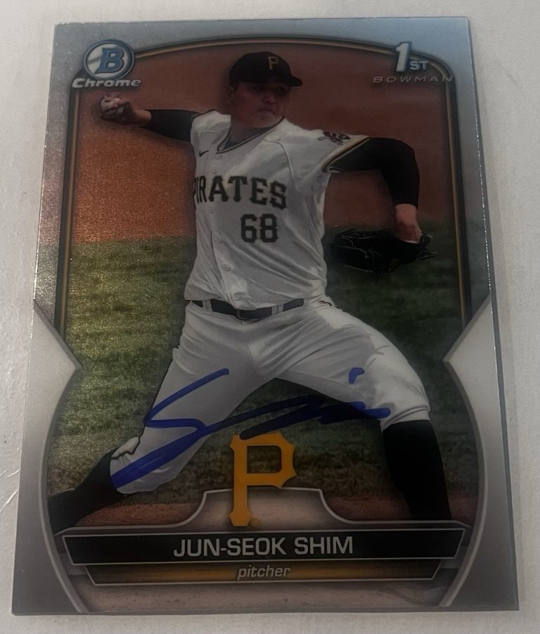 JUN-SEOK SHIM SIGNED 2023 BOWMAN CHROME PROSPECT BASEBALL CARD AUTO