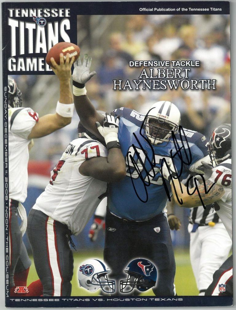 Albert Haynesworth signed Tennessee Titans Gameday Full Program 12/11/2005 - JSA