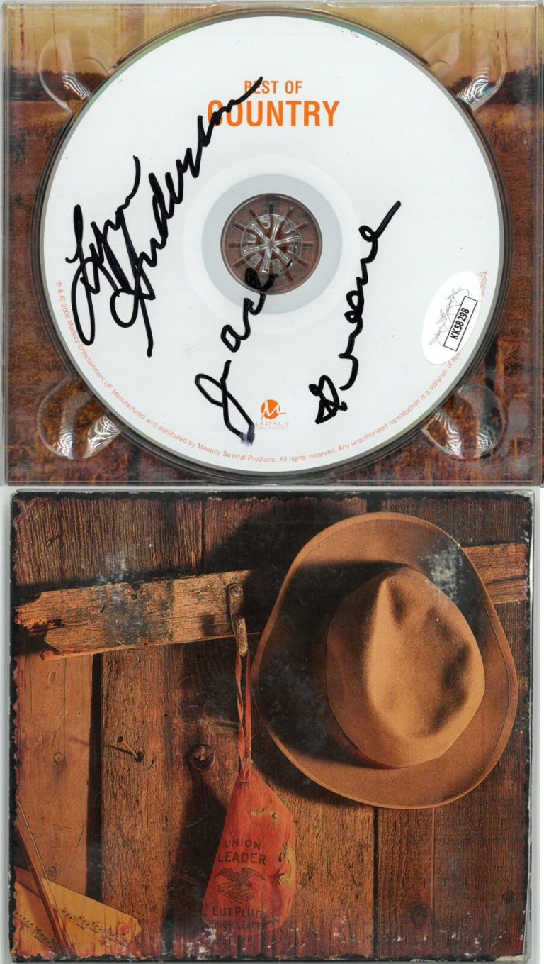 Lynn Anderson/Jack Greene dual signed 2006 Madacy Best of Country CD Disc #4-JSA