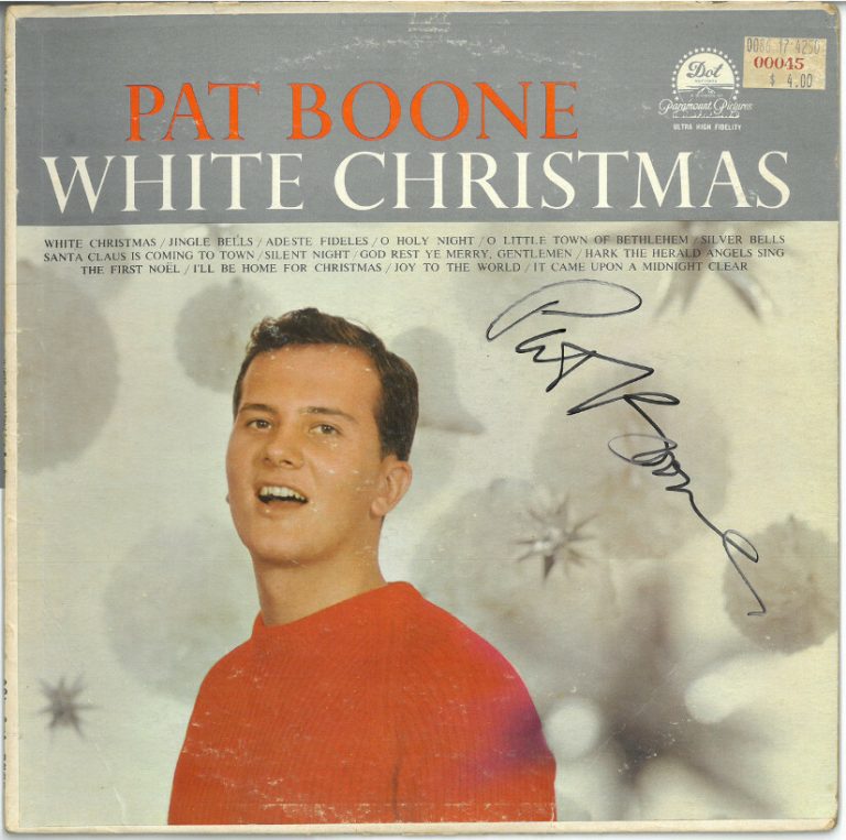Pat Boone signed 1959 White Christmas Vintage Album Cover/No Vinyl- JSA #JJ96515