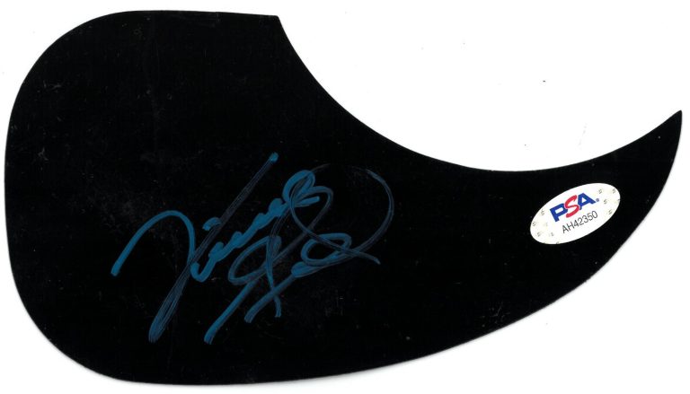 Vince Gill signed Black Acoustic Guitar Pick Guard imperfect- PSA #AH42350