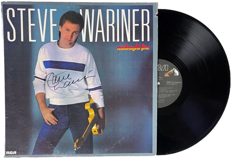 Steve Wariner signed 1983 Midnight Fire Album Cover/LP/Vinyl Record- JSA