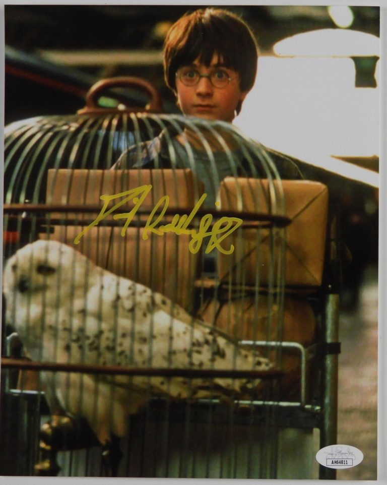 Daniel Radcliffe JSA Signed Autograph 8 x 10 photo Harry Potter Hogwarts