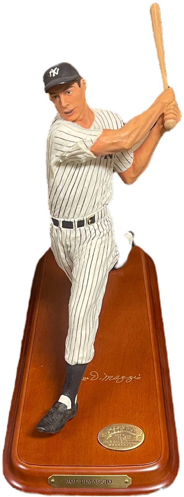 Joe DiMaggio New York Yankees 2001 MLB 8” Figurine- Danbury Mint COO - PRISTINE