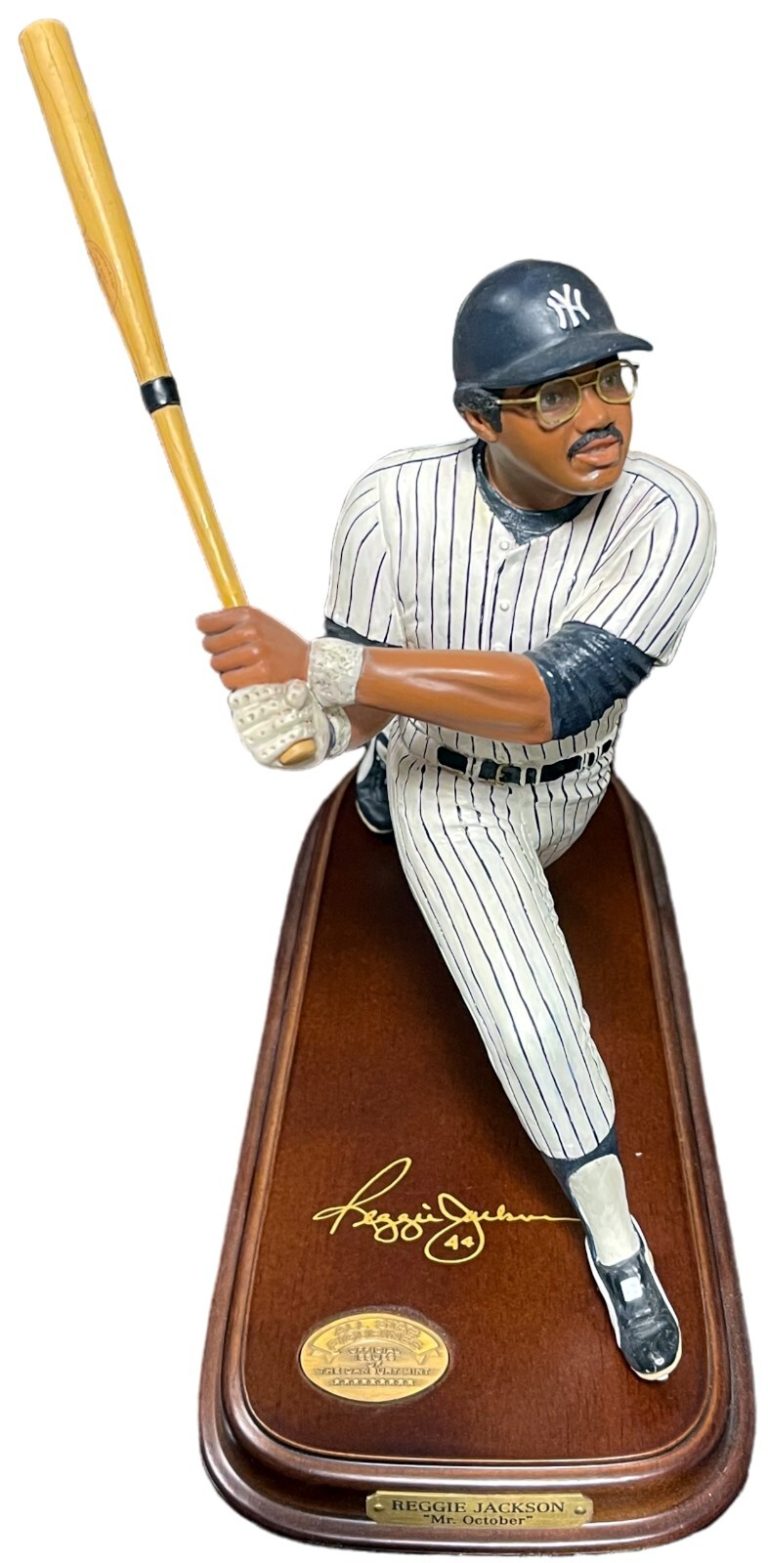Reggie Jackson New York Yankees Mr October Figurine/Sculpture Danbury Mint -COO