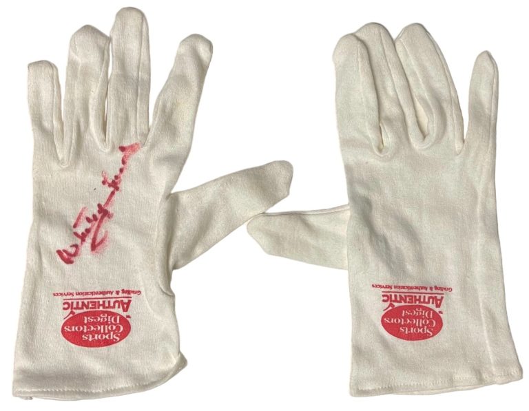 Whitey Ford signed Pair White SCD Gloves- COA (New York Yankees)