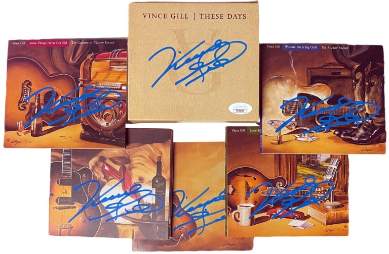 Vince Gill signed 2006 These Days 4-CD Box Set/Song Book (6 sigs) RARE- JSA (6)