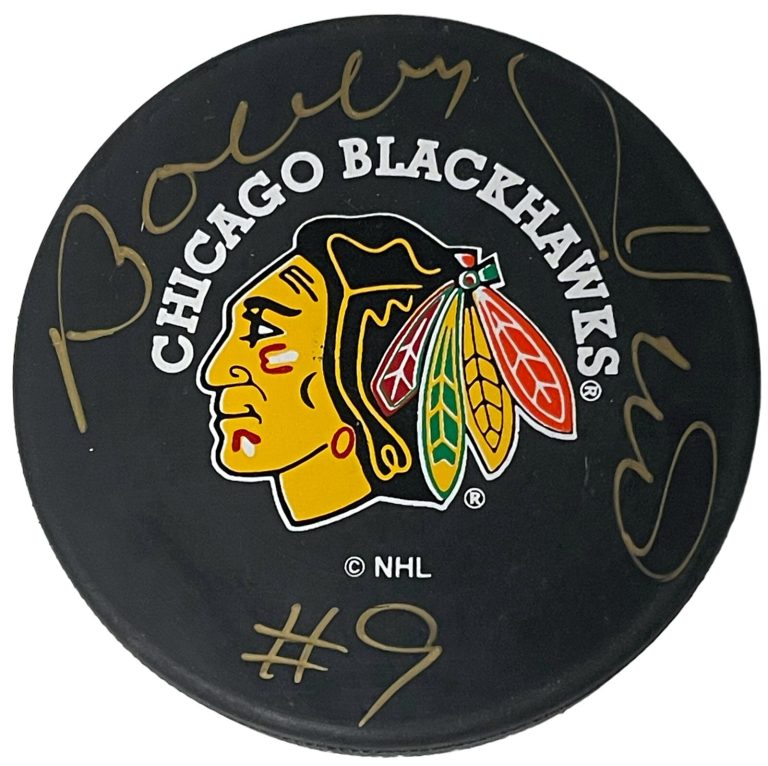 Bobby Hull signed Chicago Blackhawks Official NHL Hockey Puck #9 (HOF/Jet)- COA