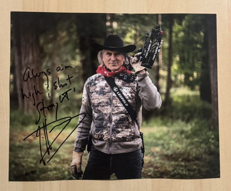 JIM SHOCKEY SIGNED 8x10 PHOTO AUTOGRAPHED HUNTING LEGEND SHOW HOST RARE COA