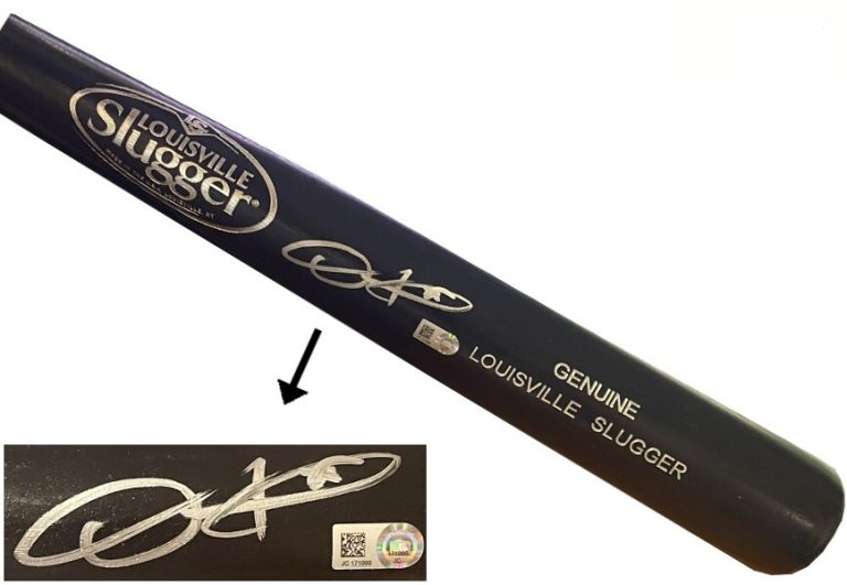Dexter Fowler signed Louisville Slugger Black Pro Model 34” Bat– MLB Authentic