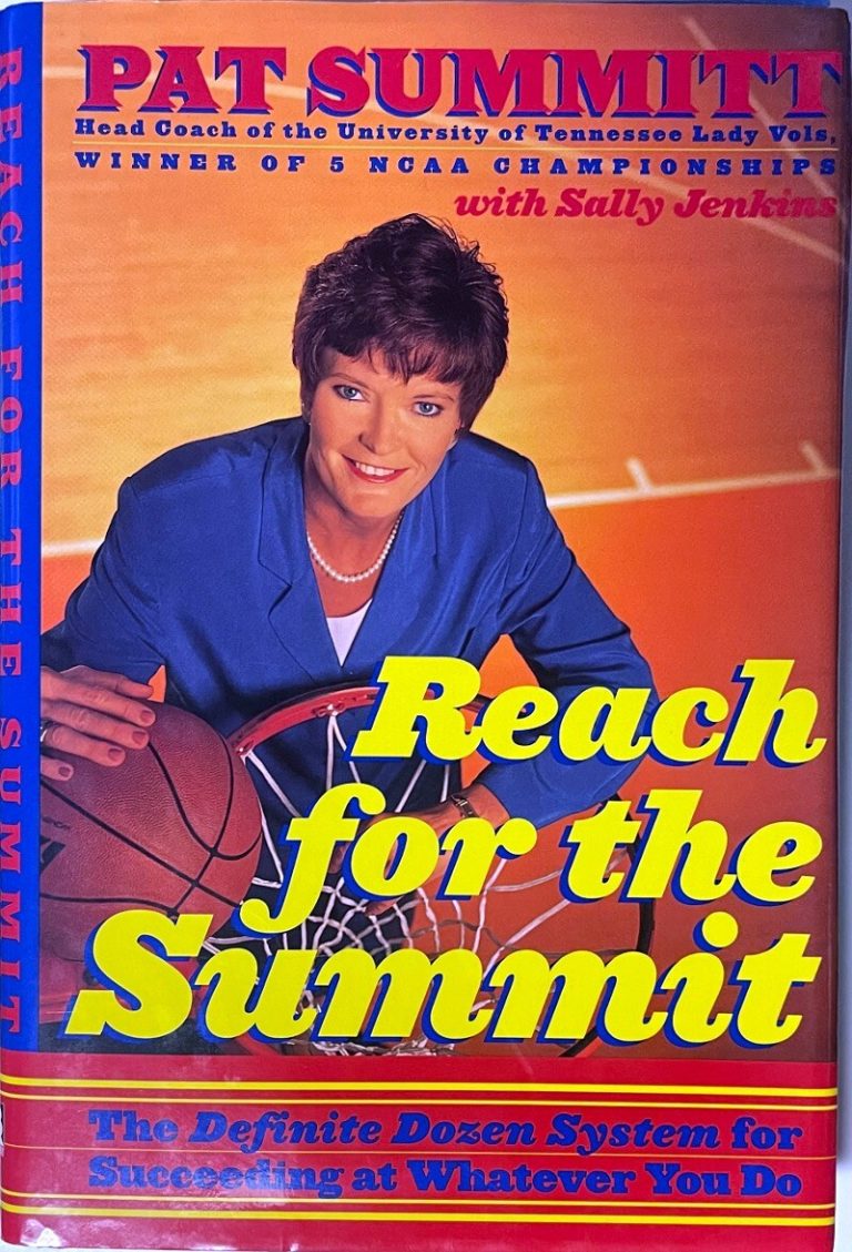 Pat Summitt signed 1998 Reach For The Summit Lady Vols Hardcover Book- New- COA