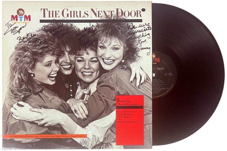 The Girls Next Door Band Signed 1986 MTM Records Album Cover/LP(4- Sigs/Cindy