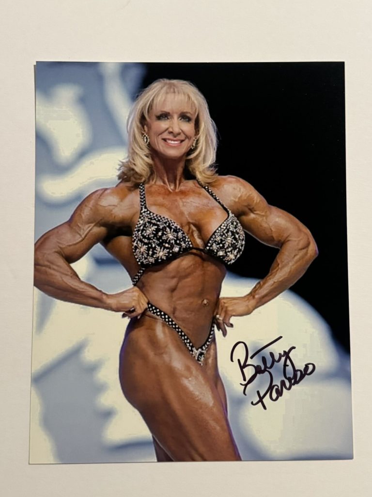 BETTY PARISO HAND SIGNED 8x10 PHOTO AUTOGRAPHED BODYBUILDER LEGEND COA
