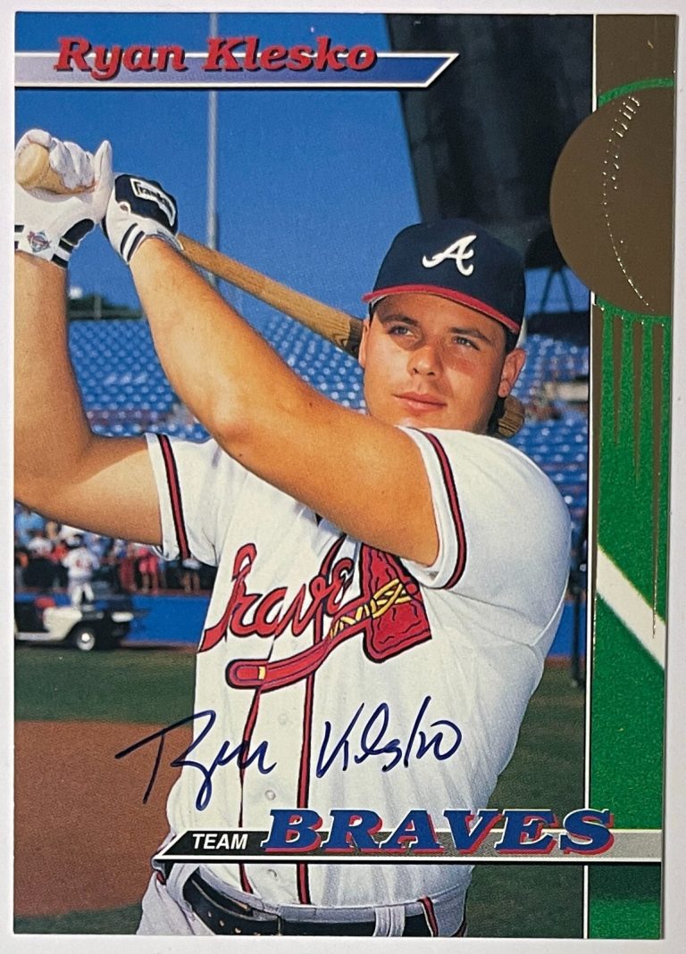 Ryan Klesko signed 1993 Topps Stadium Club Teams Rookie On Card Auto RC #26- COA