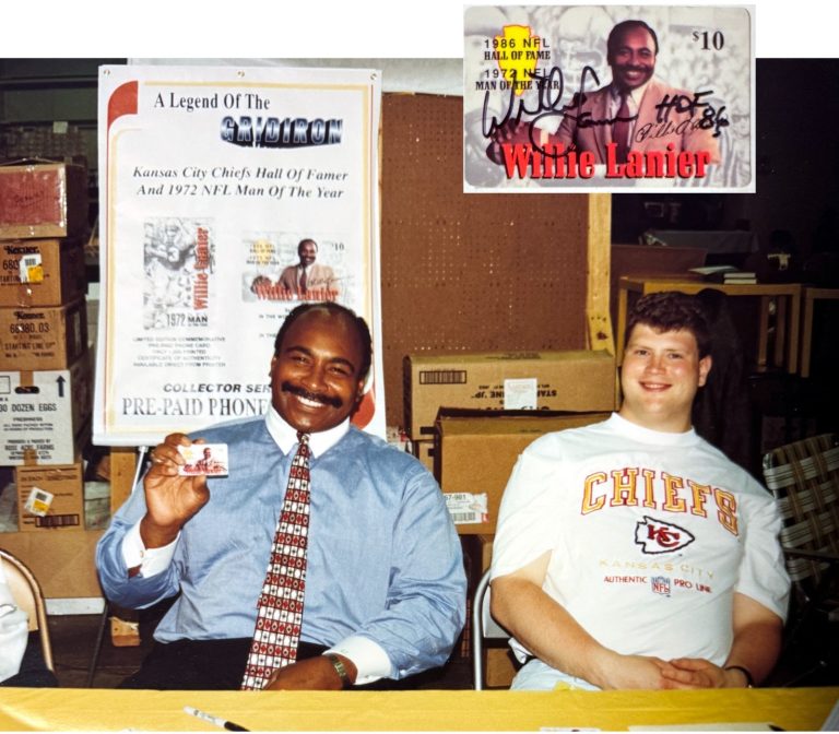 Willie Lanier signed 1995 $10 Pre-Paid Phone Card HOF 86 (Expired)- COA (Chiefs)