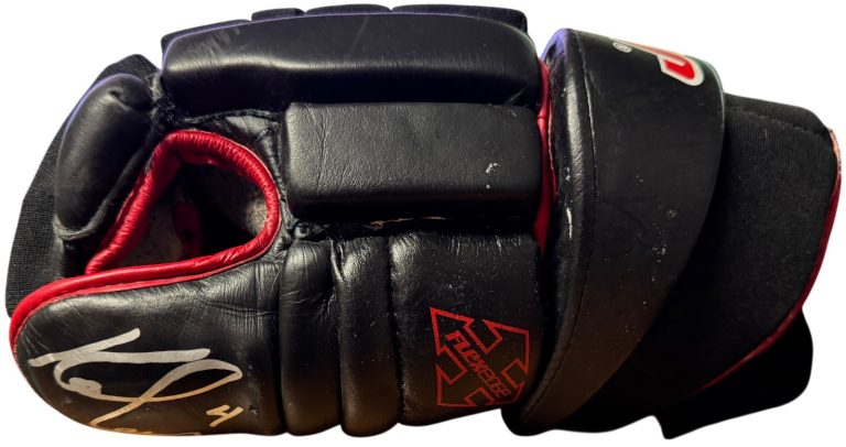 Keith Carney signed NHL Cooper  3D-Flex Right Game Used/Worn Hockey Glove - COA