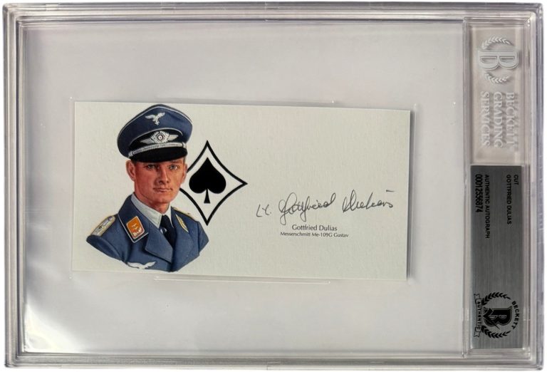 Gottfried Dulias signed 5.5”x 3” cut sig WWll Luftwaffe Pilot ME-109G - Beckett