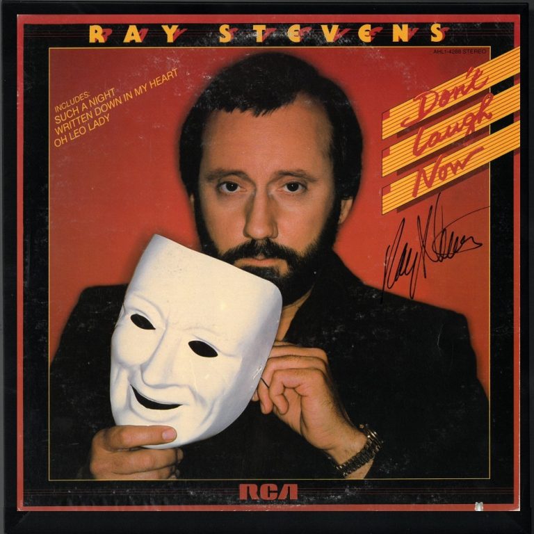 Ray Stevens signed 1982 Don't Laugh Now RCA Album Cover/LP/Vinyl Framed - JSA