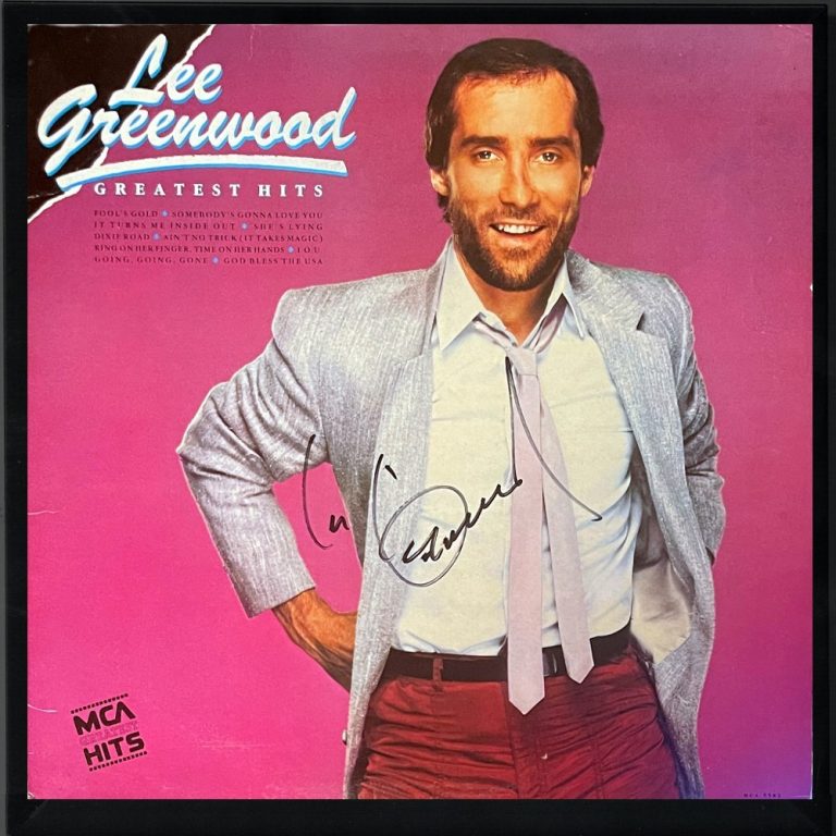 Lee Greenwood signed 1985 Greatest Hits Album Cover/LP/Vinyl Record Framed- JSA