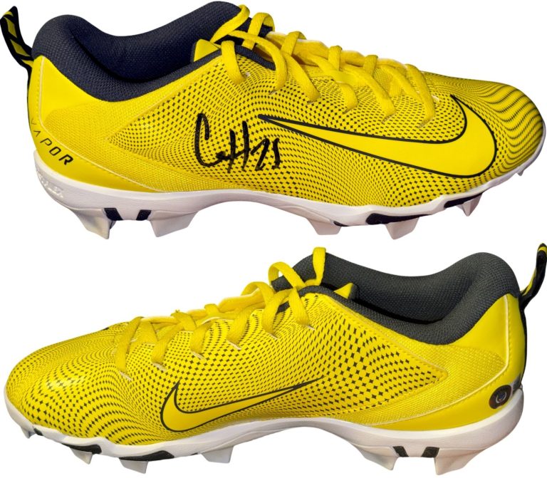 Clyde Edwards-Helaire signed Nike Fastflex Vapor Cleat/1 Shoe- BAS LUS/KC Chiefs