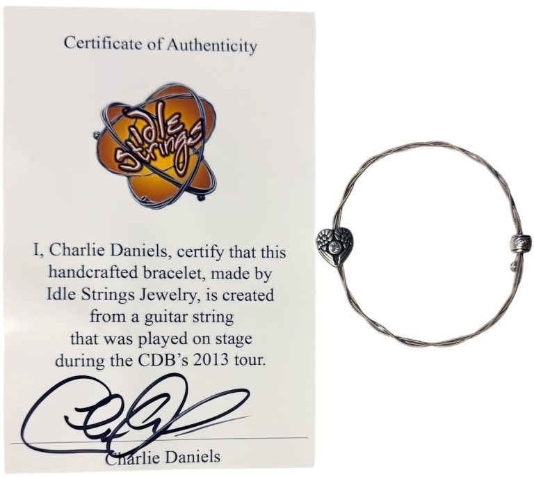 Charlie Daniels Guitar String Idle Strings Jewelry Bracelet Size 7.75 SIGNED COA